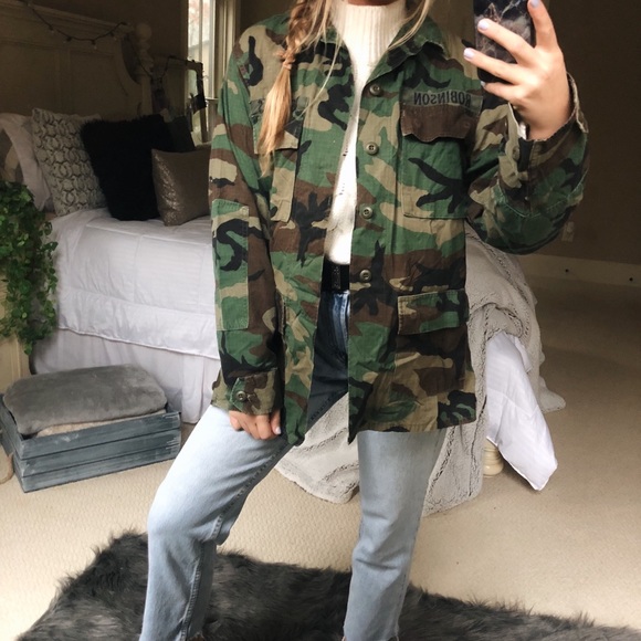 Jackets & Blazers - vintage camo utility jacket